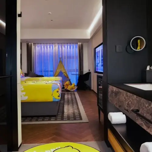 B.Duck 家庭房（B.Duck 設施 + 65 吋投影電視 + 兒童友善）