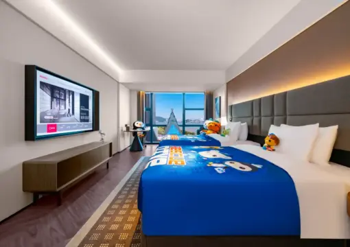 海底小縱隊90°海景家庭房（65吋投影電視+兒童友善）